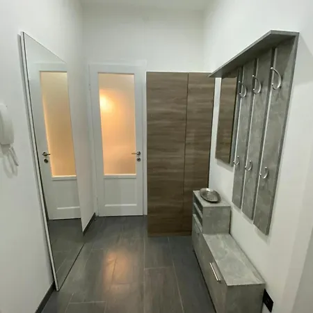 Flat Bella Vista-sea Sight-close Center- Quiet شقة ترييستي